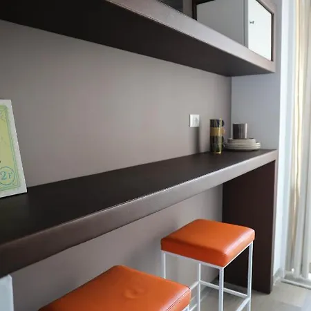 Interno 11 View With Kitchen - 70 Mq * Бари